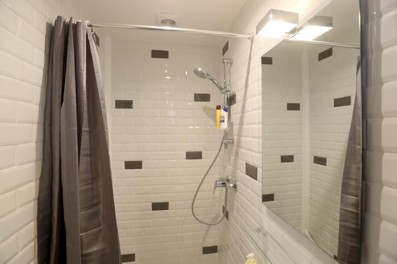 Renovated Studio For 2 Lägenhet Paris Exteriör bild