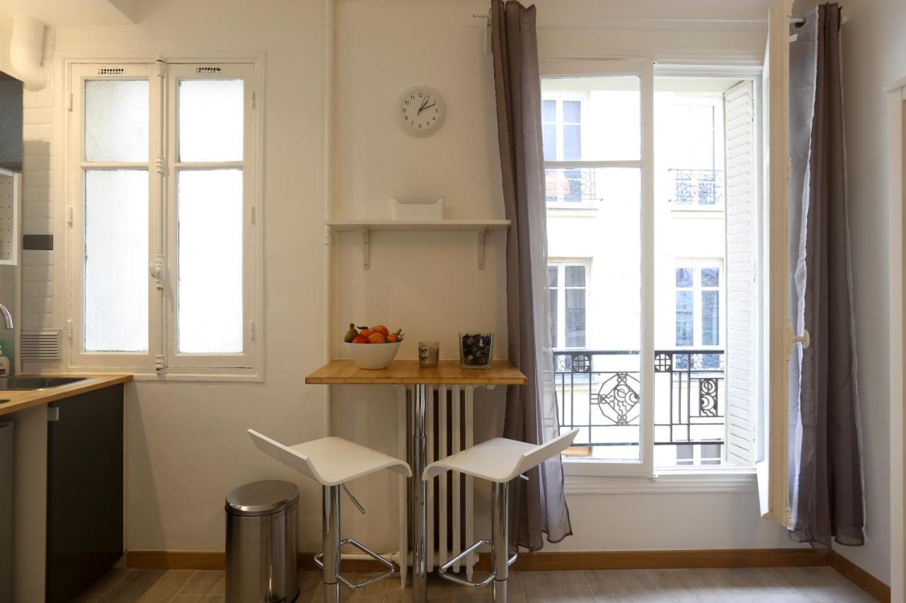 Renovated Studio For 2 Lägenhet Paris Rum bild